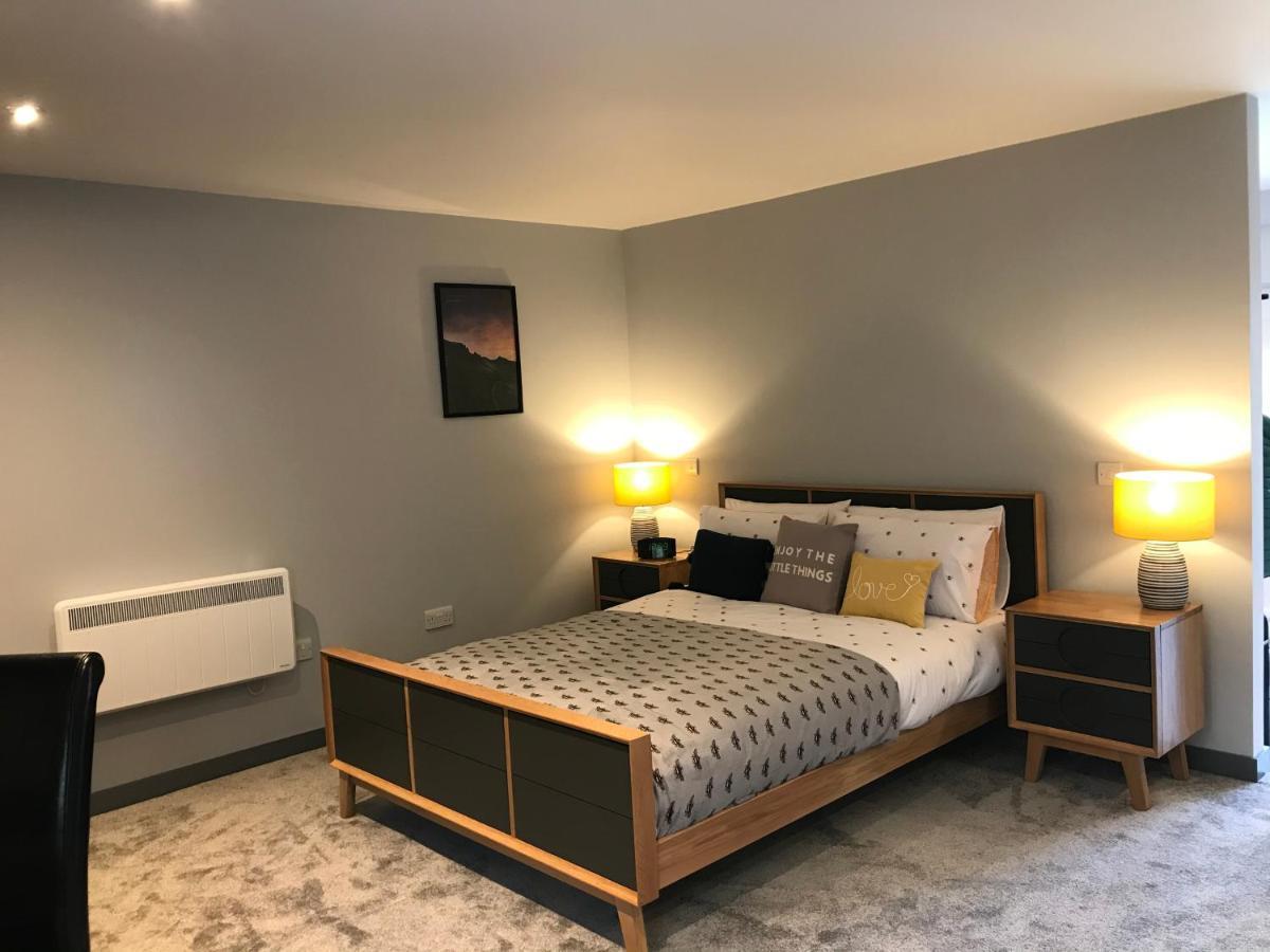 Kilmaluag Riverside Apartments מראה חיצוני תמונה